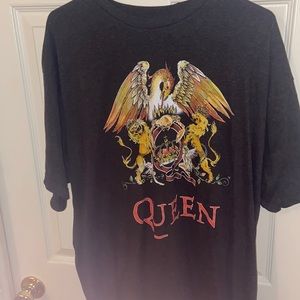Band tee shirt , dark gray Queen shirt